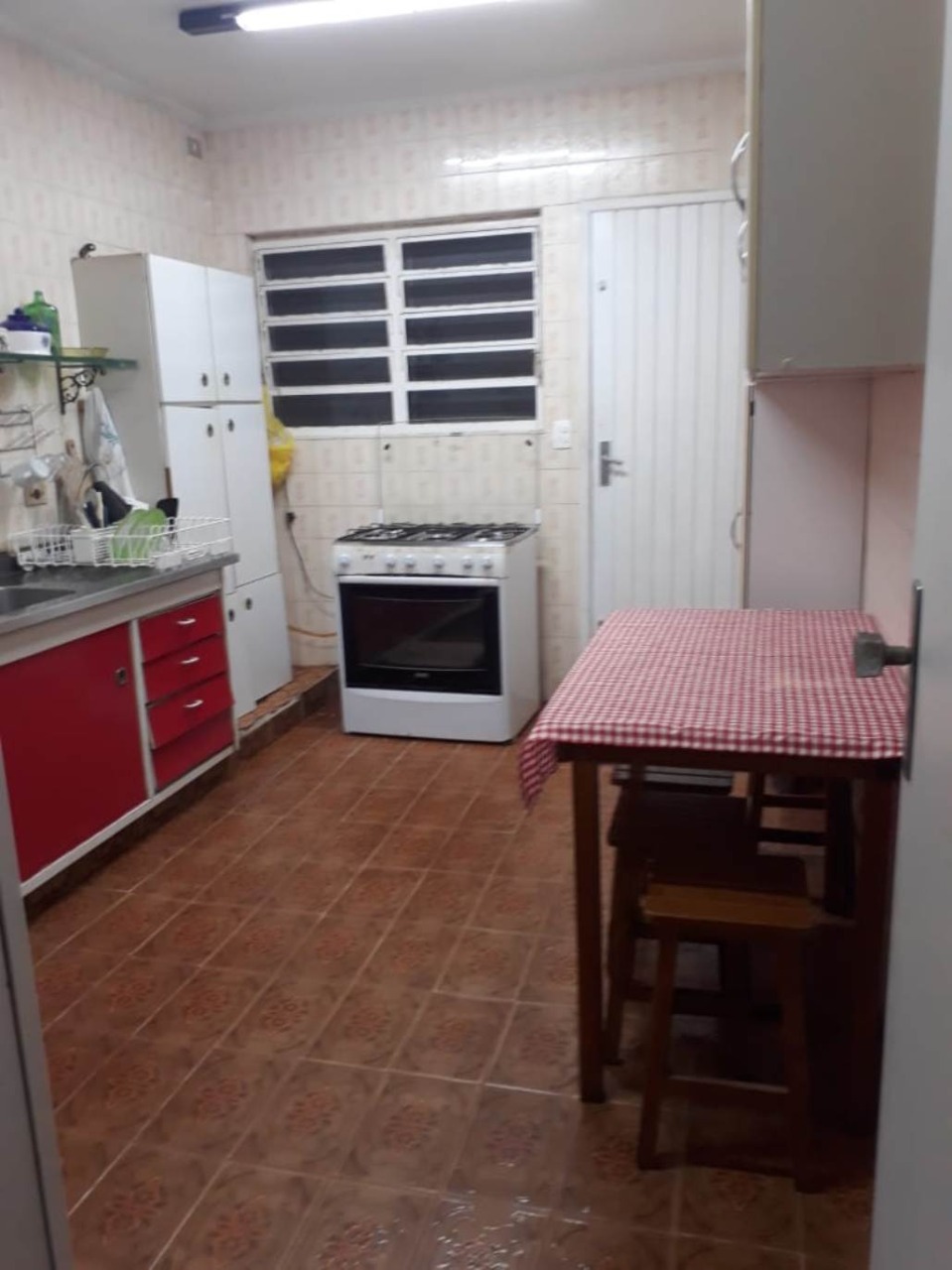 Otima casa muito bem localizada Proximo ao Aquario de Ubatuba .