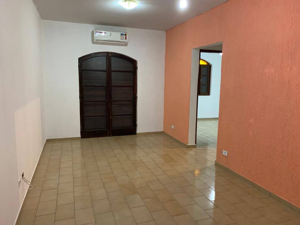 Apartamento 02 dormitorios sendo uma suíte, no Itagua otima localização!