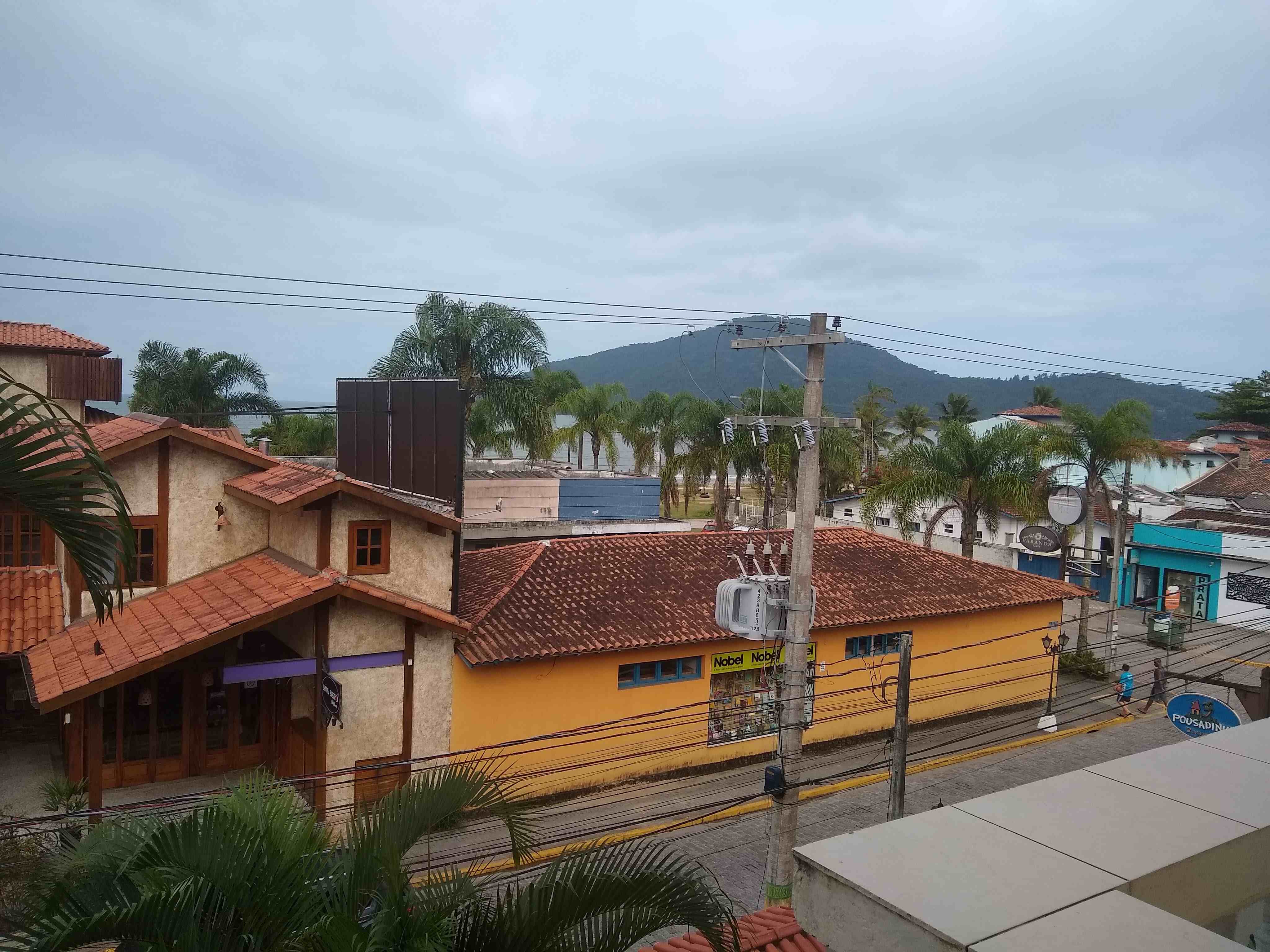 Excelente apto no Itagua com otima localização!