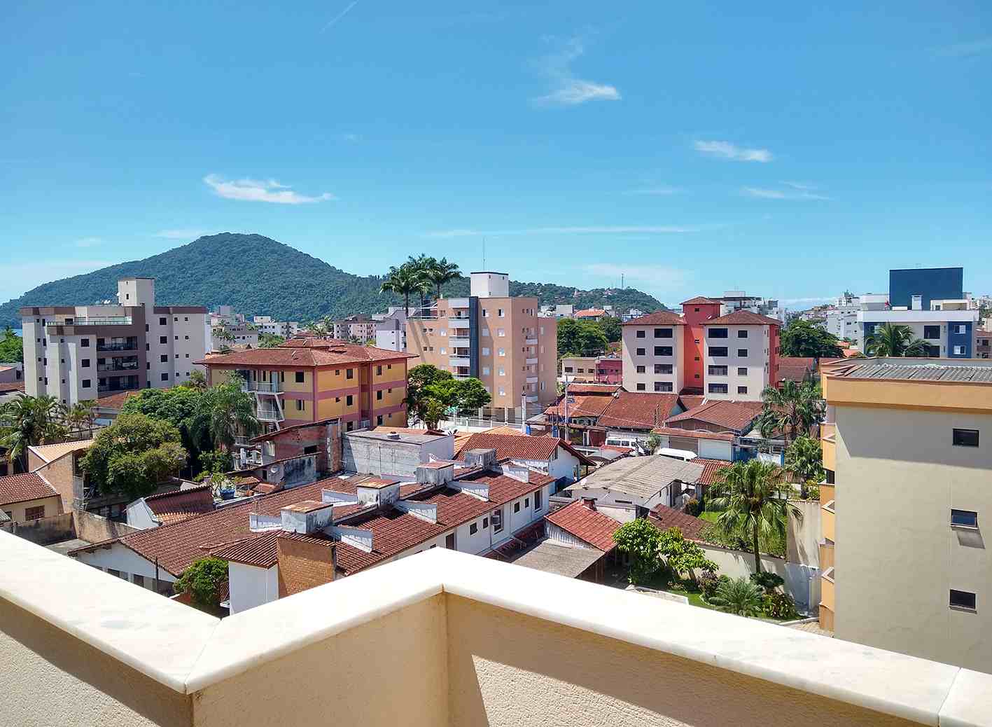 Excelente apto no Itagua com otima localização!