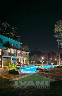 Linda propriedade com piscina em área de 65 mil m²